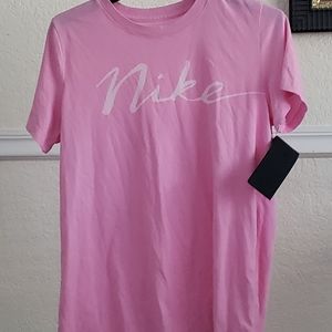 New Nike tee